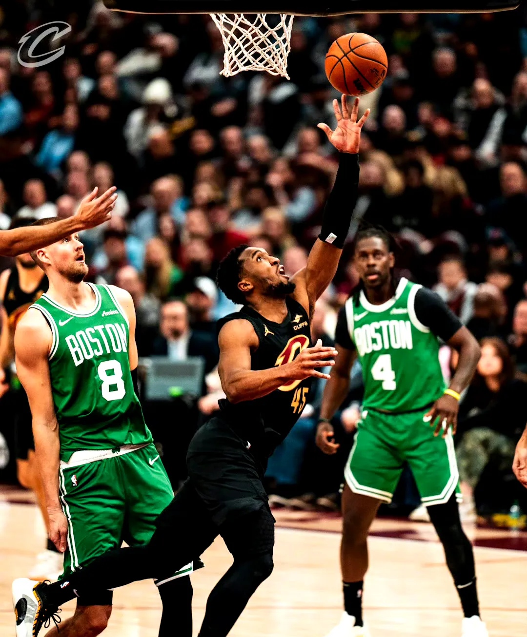 半岛体育APP -包含凯尔特人陷入低谷，猛龙连败，米切尔球队命运悬念！的词条