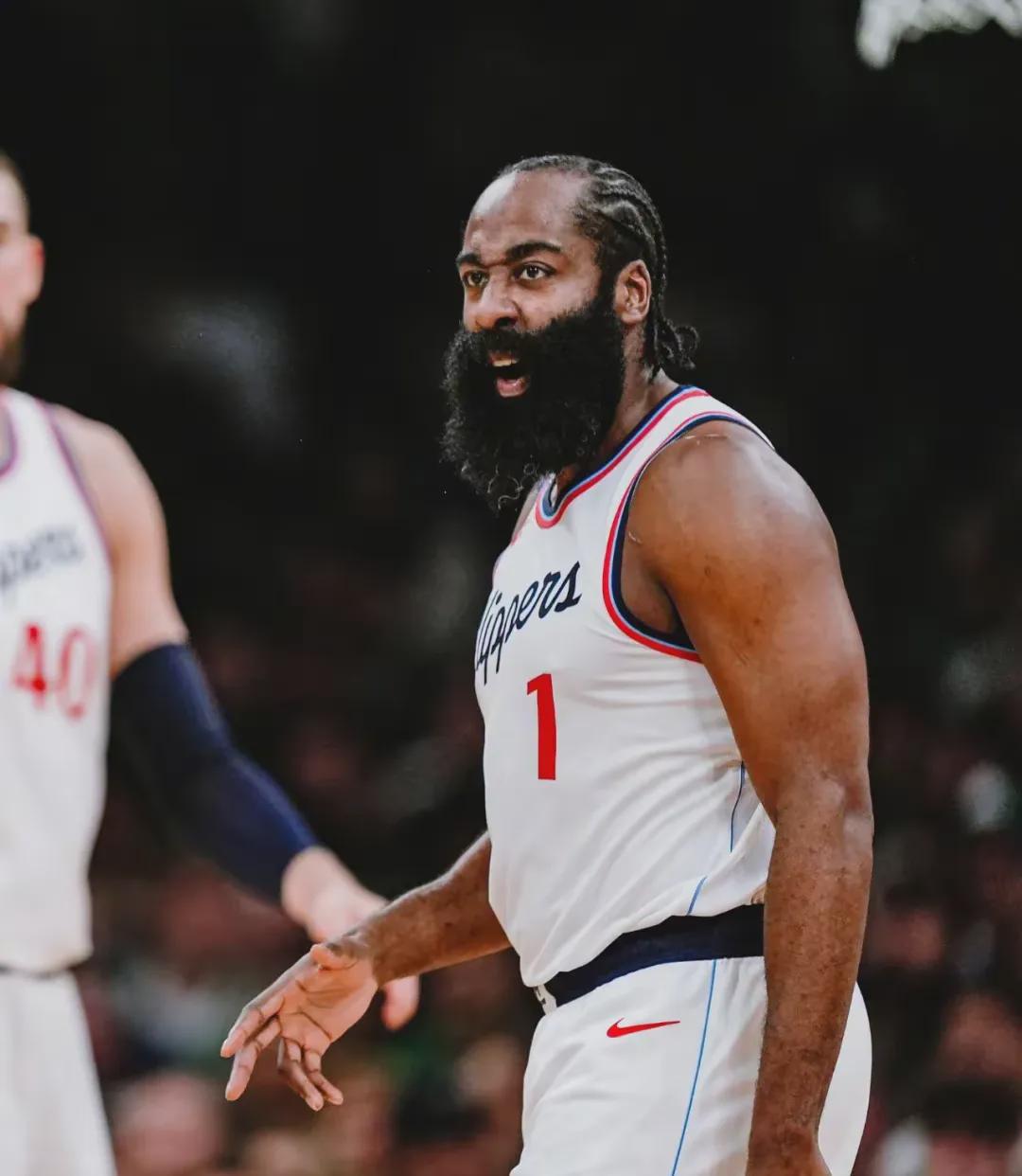 半岛体育 -纳达尔连续五场比赛得分超过出色防守，快船挑战极限！的简单介绍